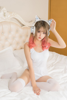 《纳粹女兵》电影在线观看